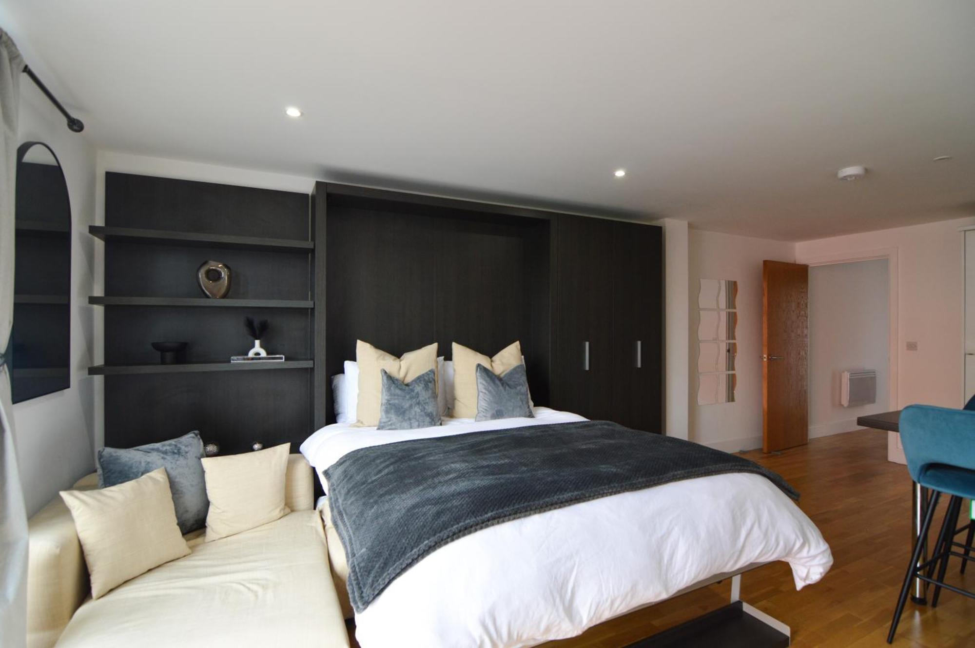 Cosy, Centrally Located Studio With Gated Parking! Loughborough Zewnętrze zdjęcie